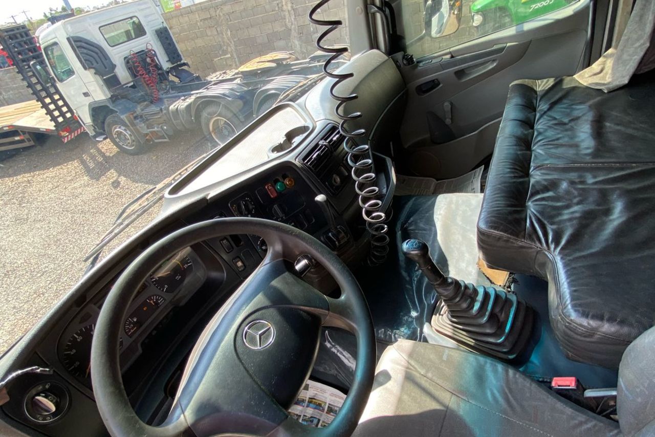 Mercedes Benz Axor 2644 - 09/09 10
