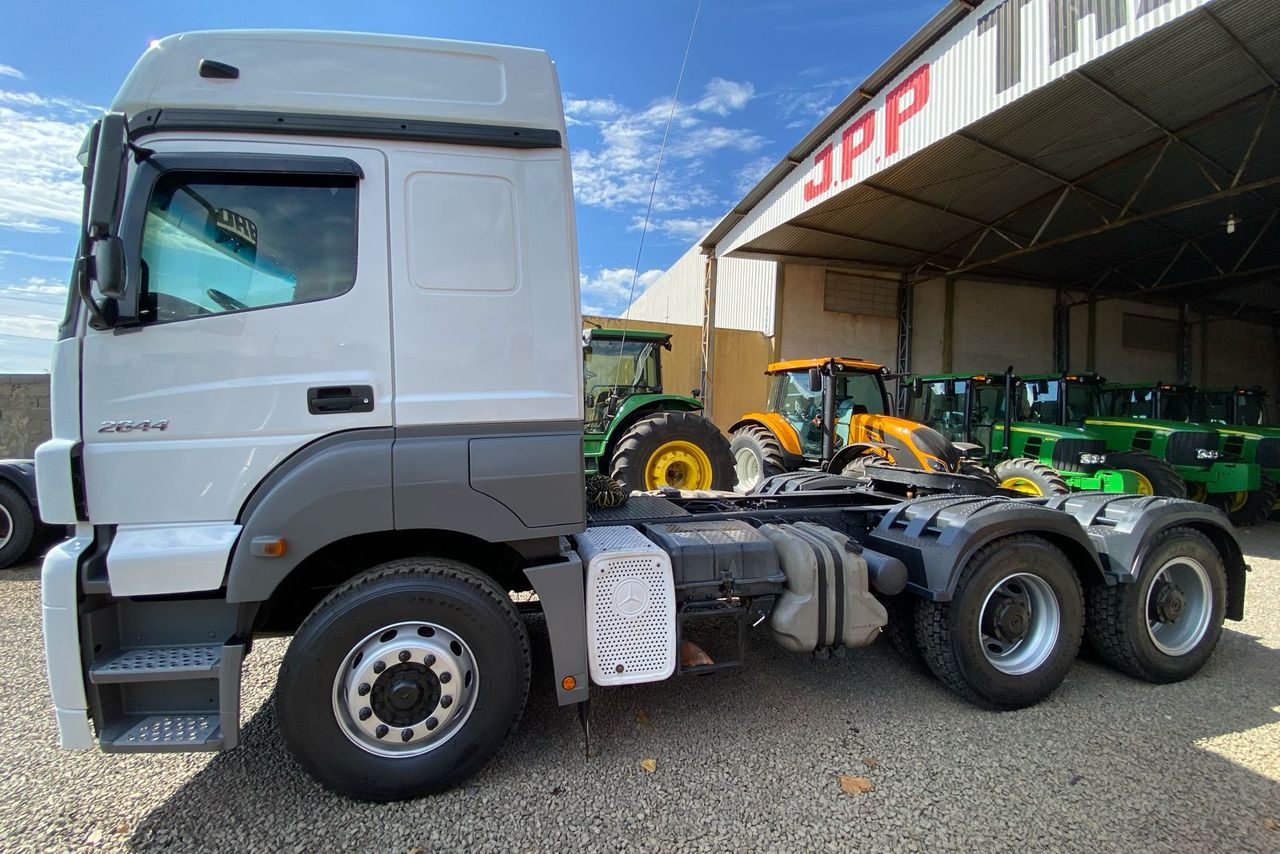 Mercedes Benz Axor 2644 - 09/09 15