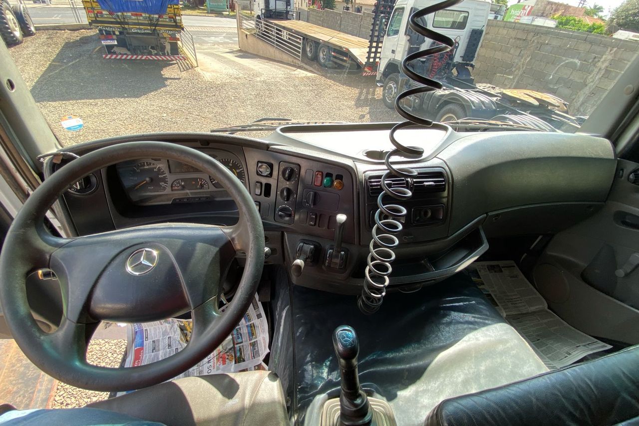 Mercedes Benz Axor 2644 - 09/09 17