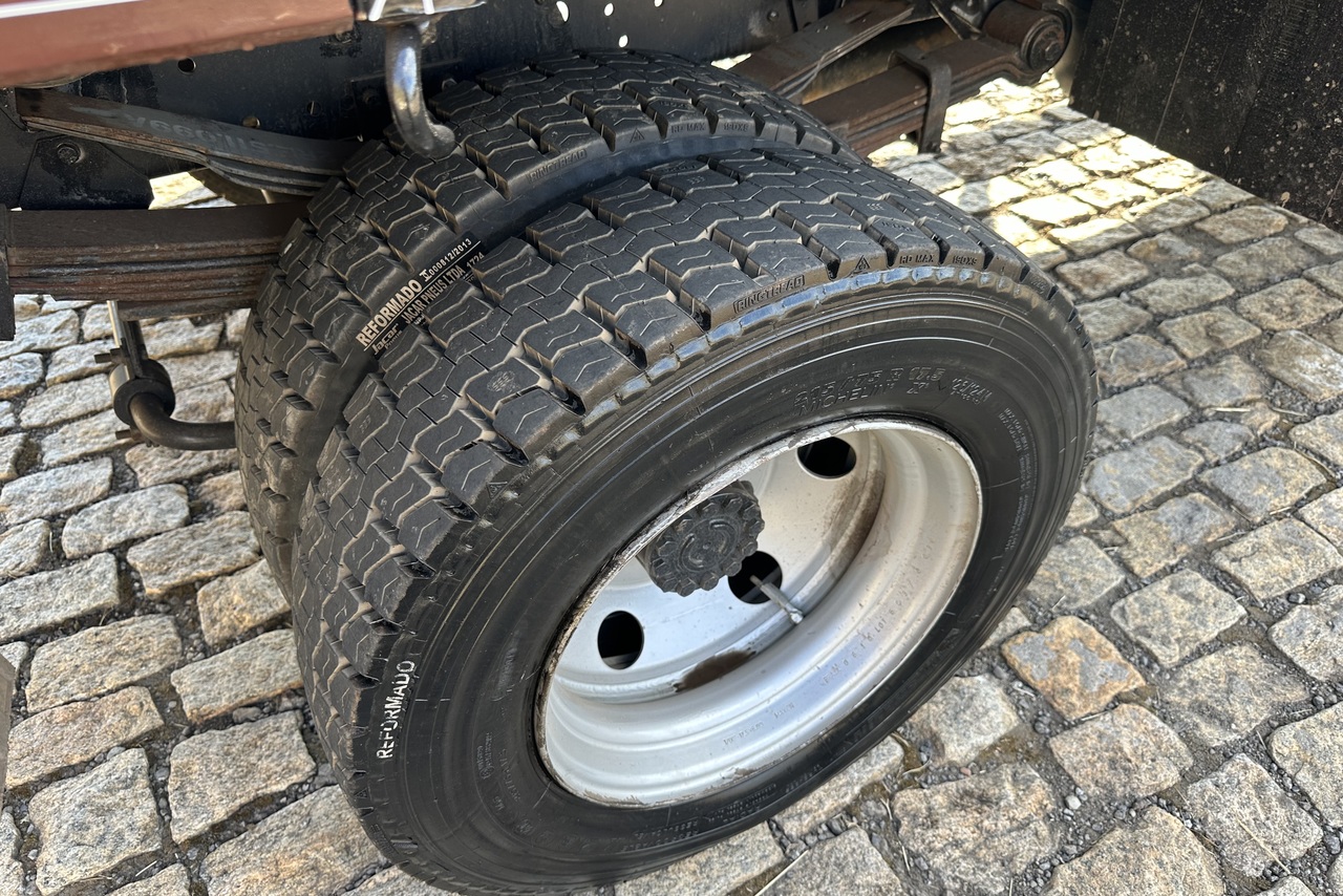 Volkswagen 8 120 - 10/10 7