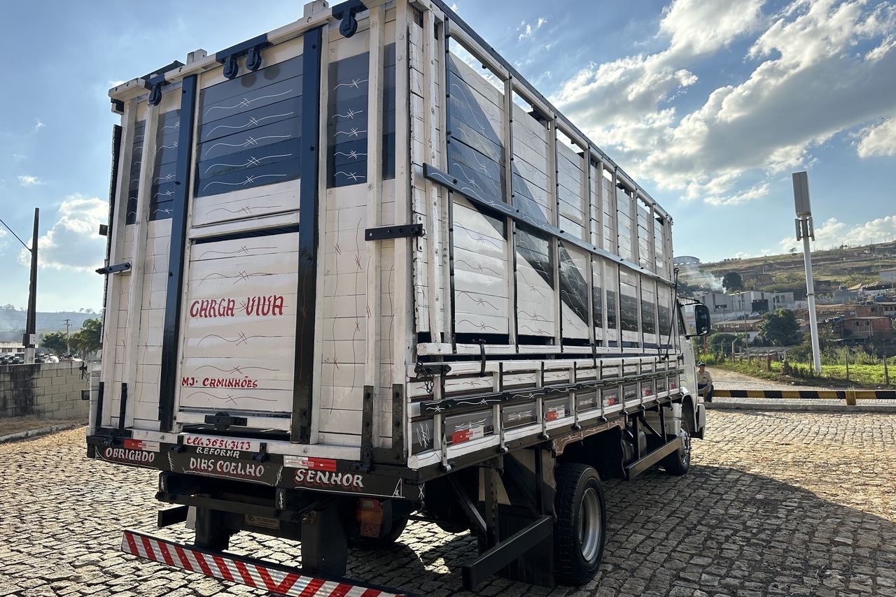 Volkswagen 8 120 - 10/10 8