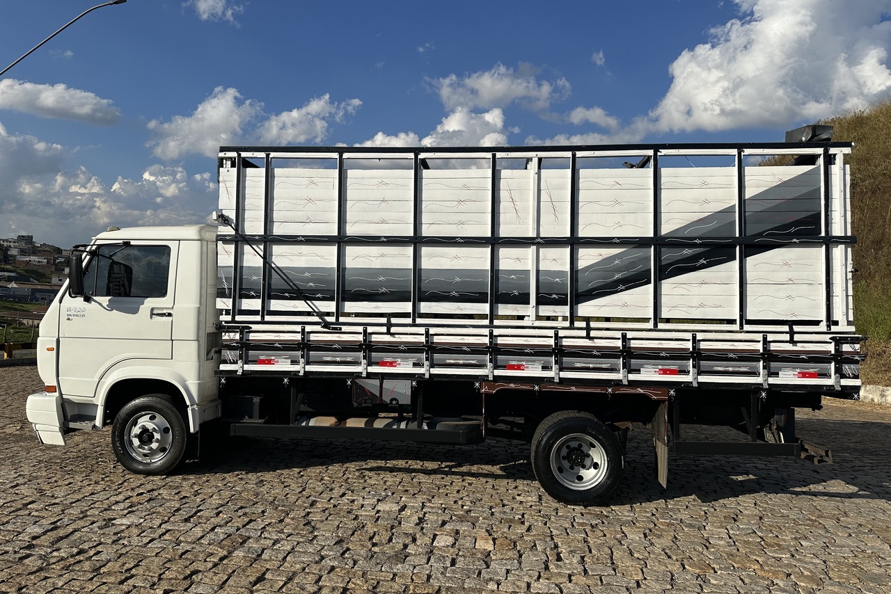 Volkswagen 8 120 - 10/10 9