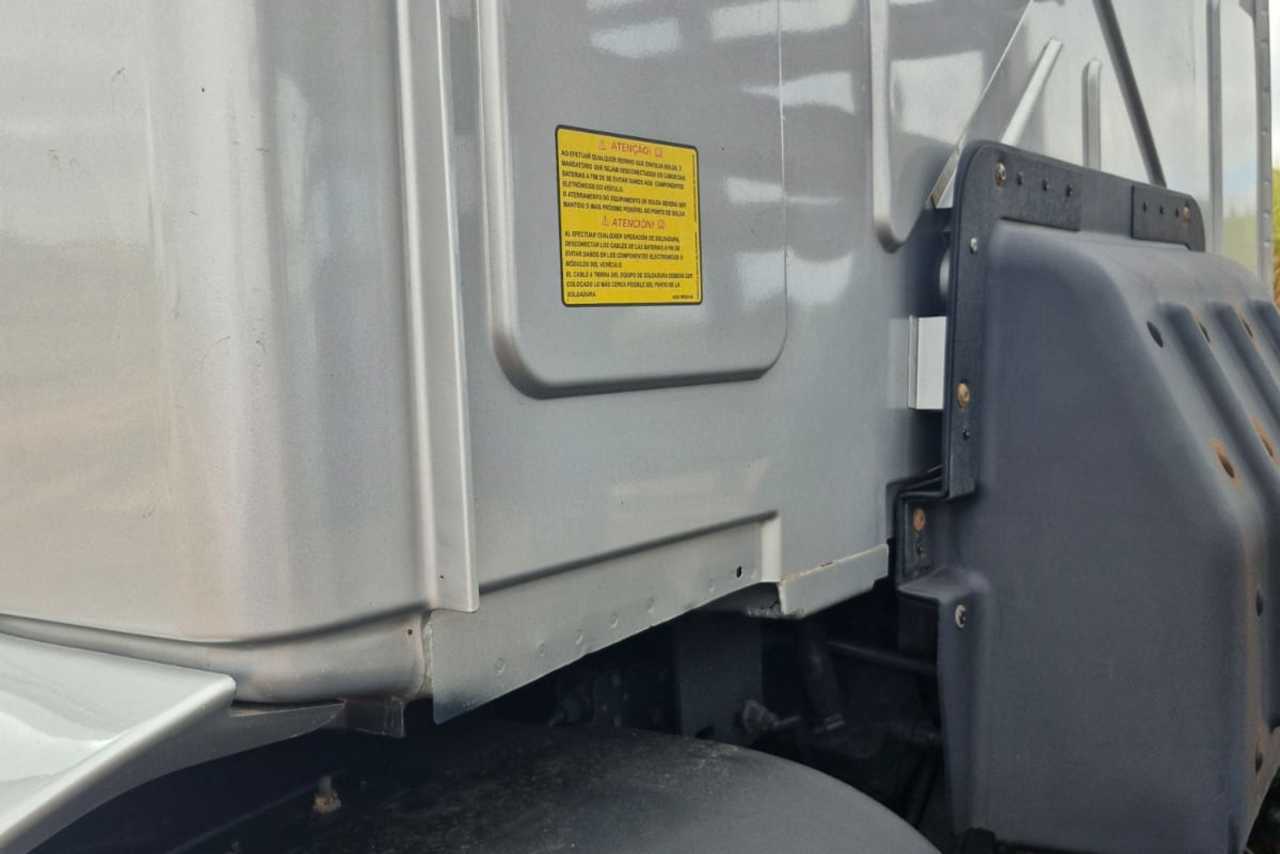Ford Cargo1319 - 13/13 6