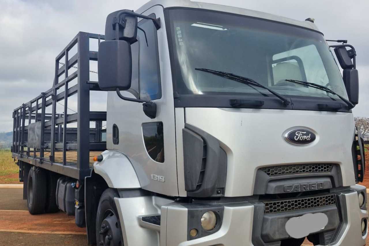 Ford Cargo1319 - 13/13 15