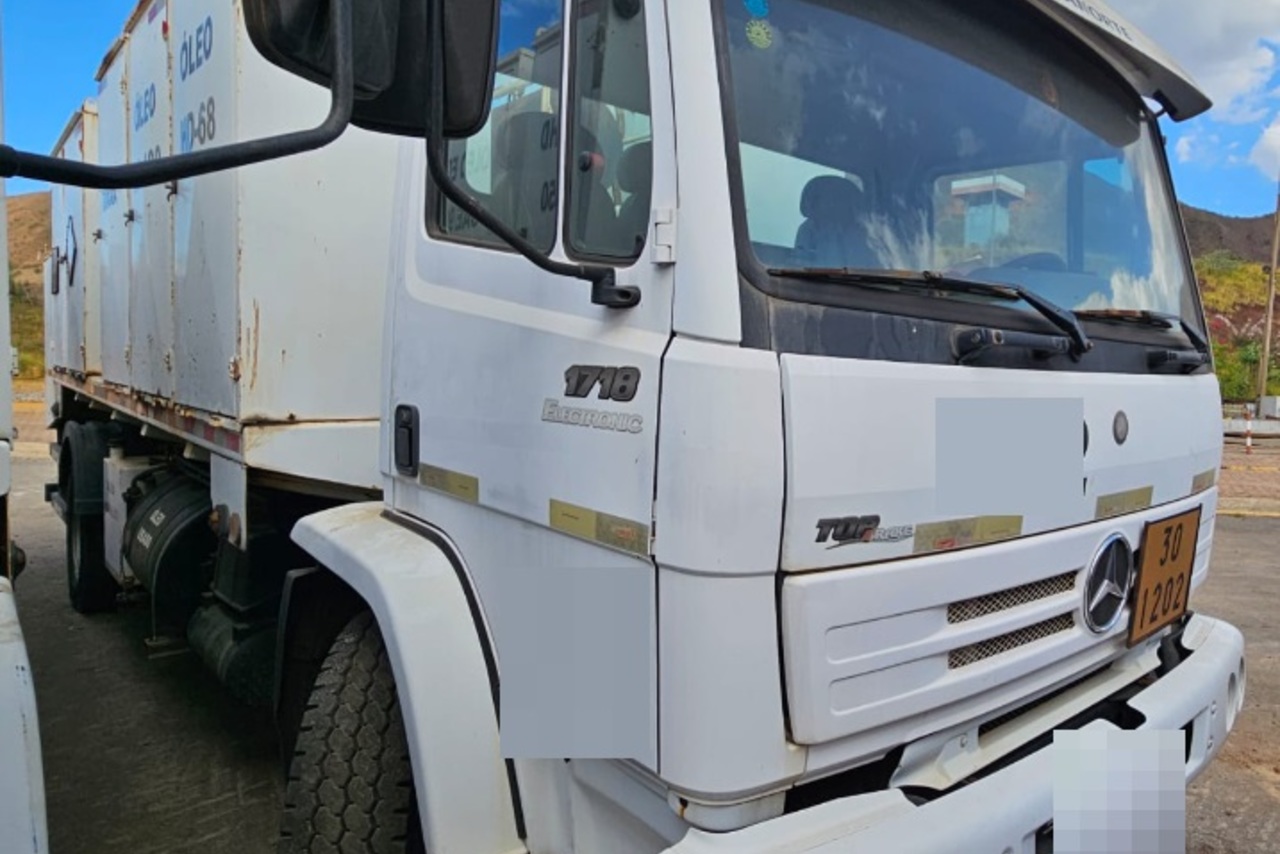 Mercedes Benz MB 1718 - 12/12 6