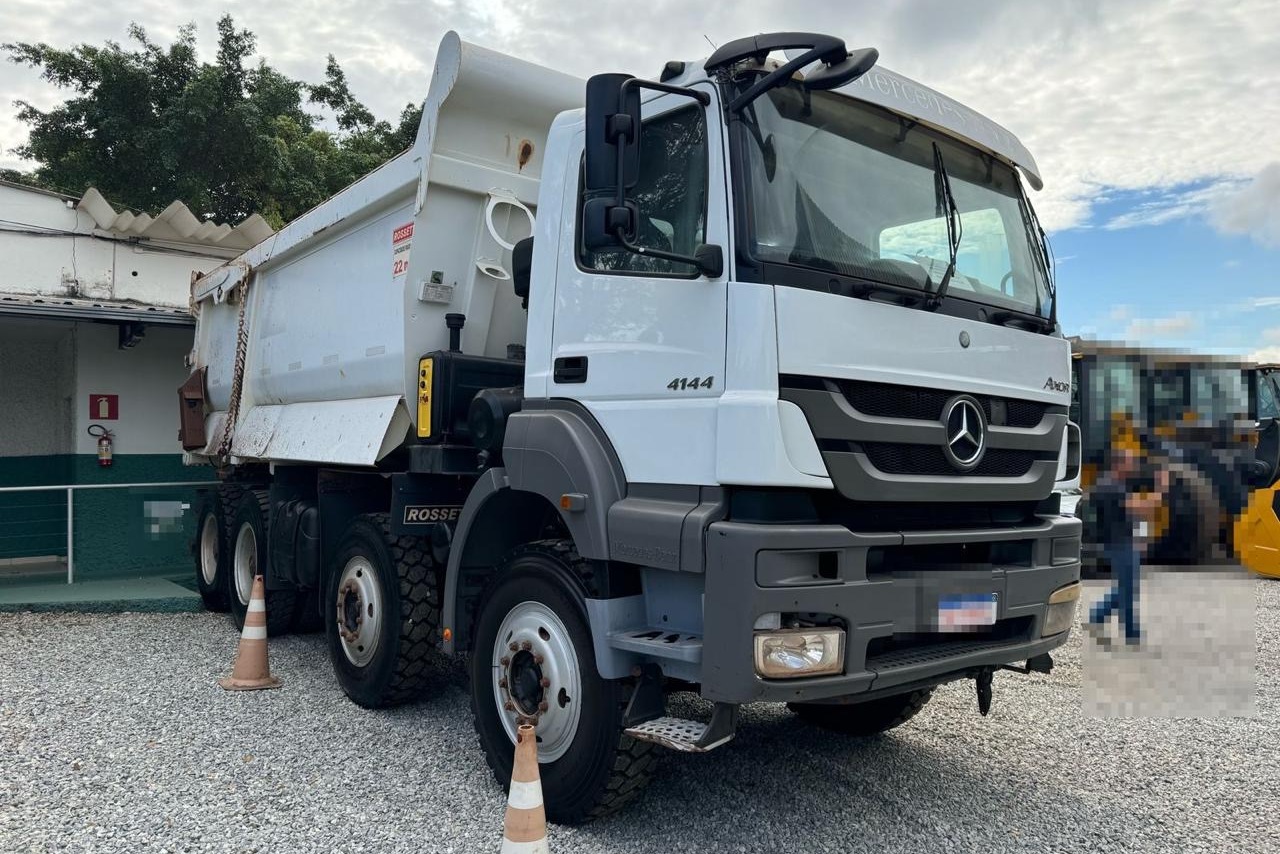 Mercedes Benz MB 4144 - 20/20 8