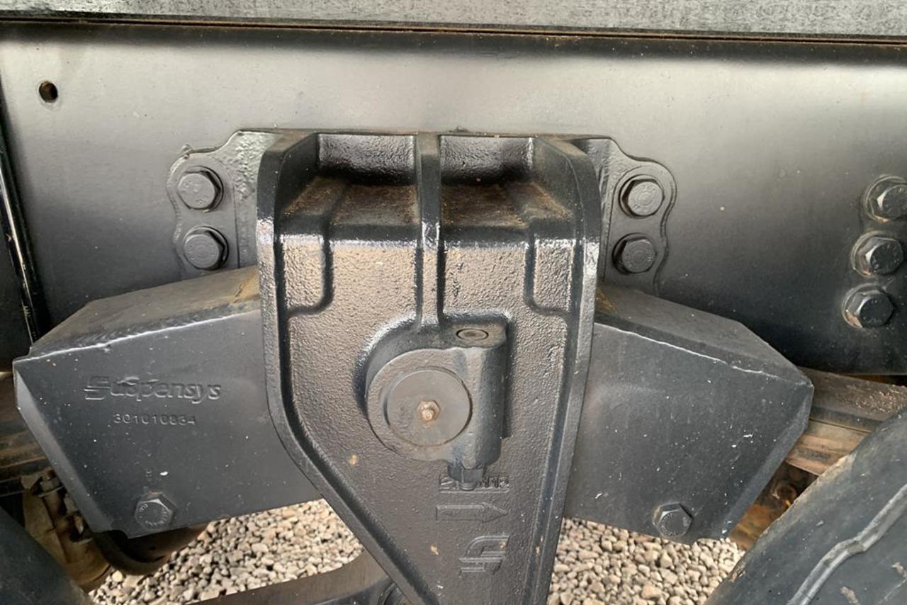 Volkswagen 24 220 - 11/11 11