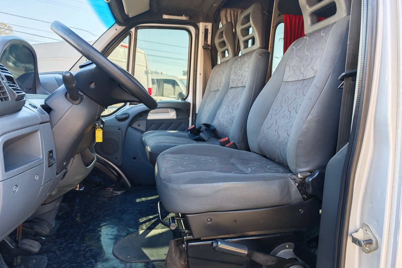 Fiat Ducato Passageiro - 12/13 12