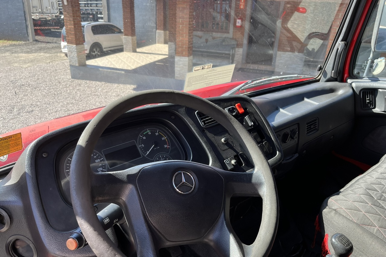 Mercedes Benz MB 2324 - 14/14 12