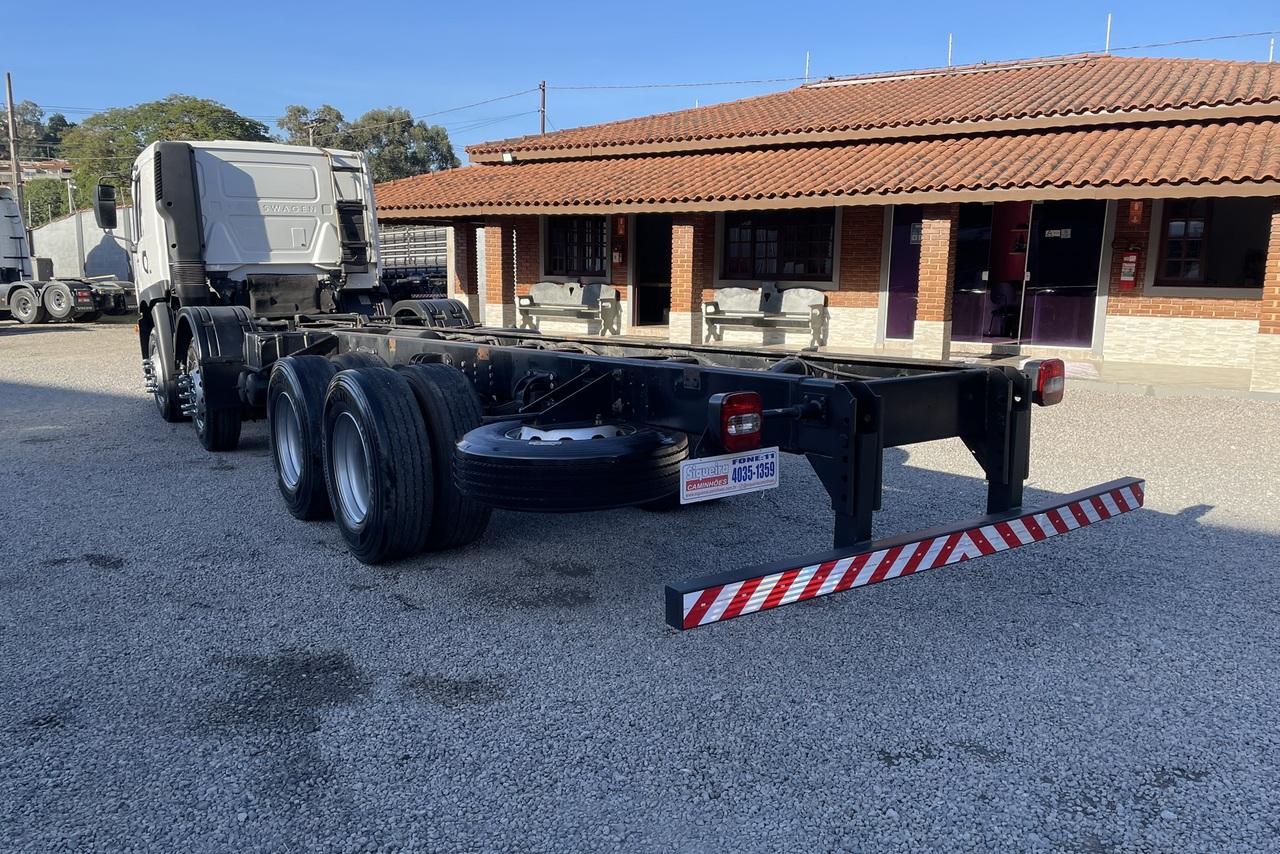 Volkswagen 24-280 E Constellation 8x2 - 19/20 4