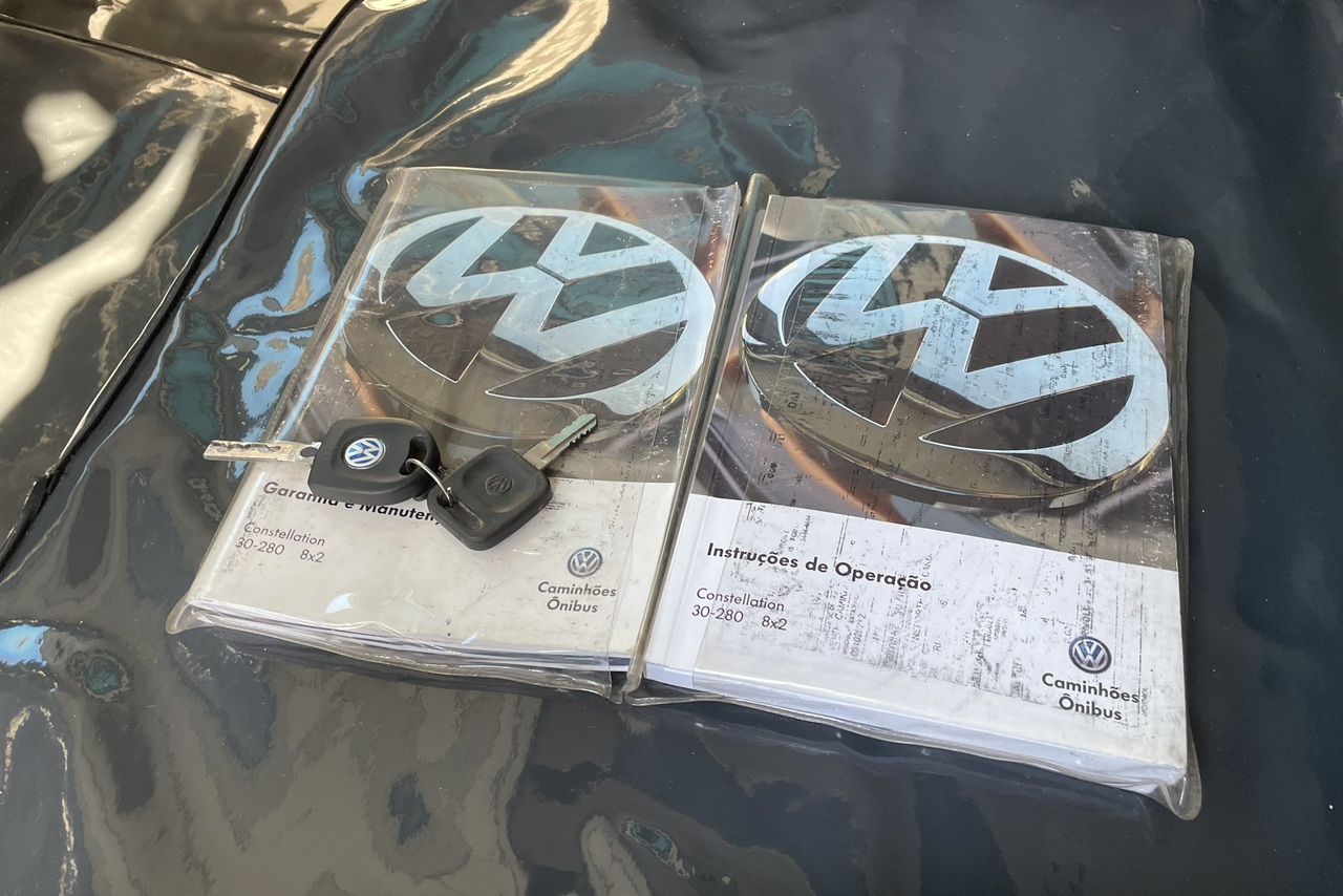 Volkswagen 24-280 E Constellation 8x2 - 19/20 11