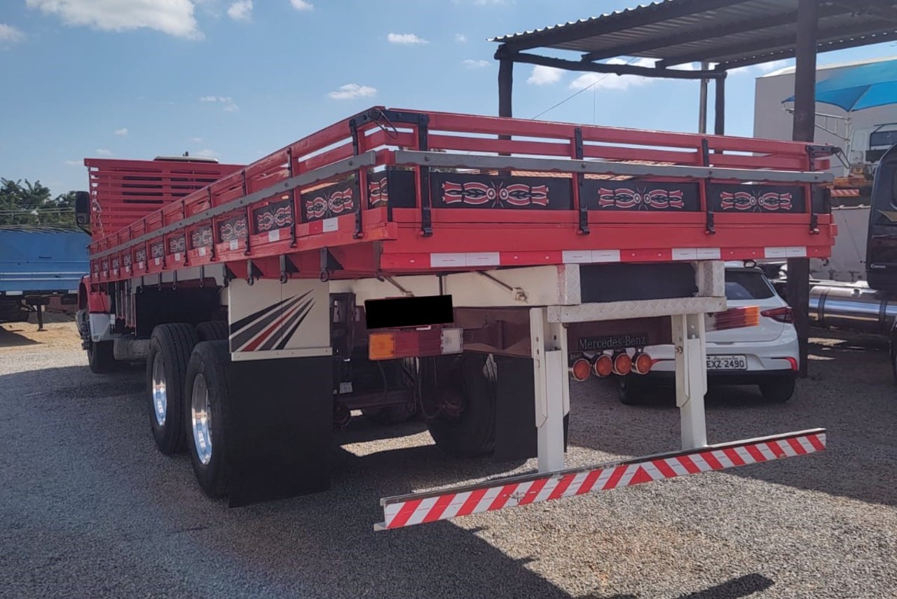 Mercedes Benz MB 1618 - 90/90 3