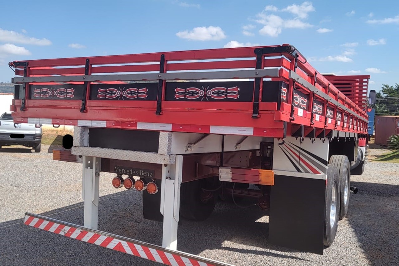 Mercedes Benz MB 1618 - 90/90 17