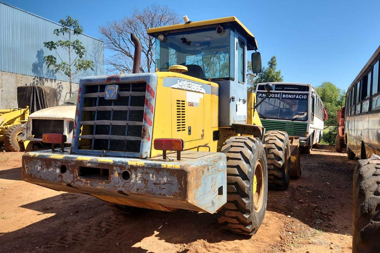 XCMG LW300F - 10/11 9