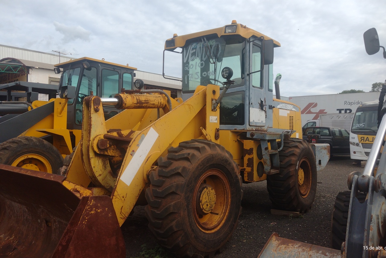 XCMG LW300F - 10/11 10