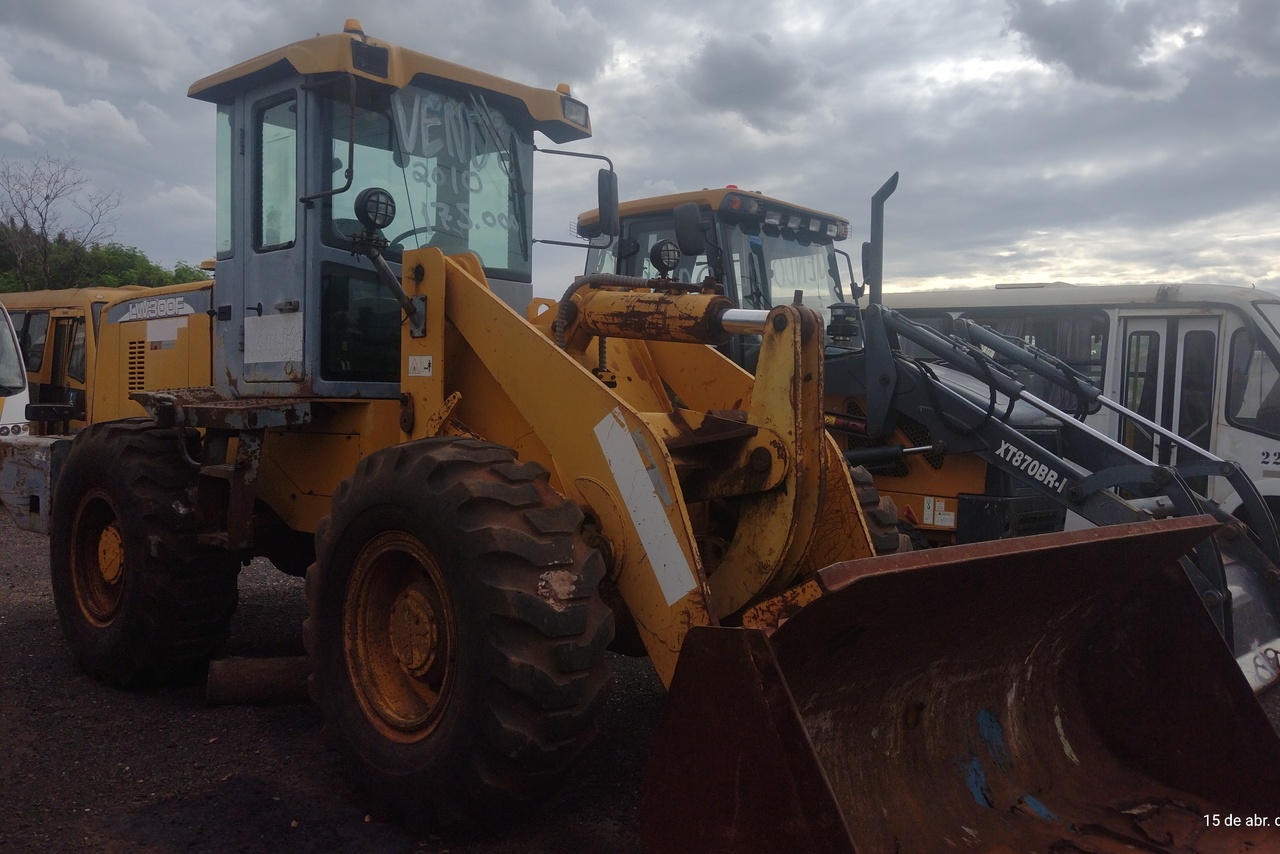 XCMG LW300F - 10/11 12