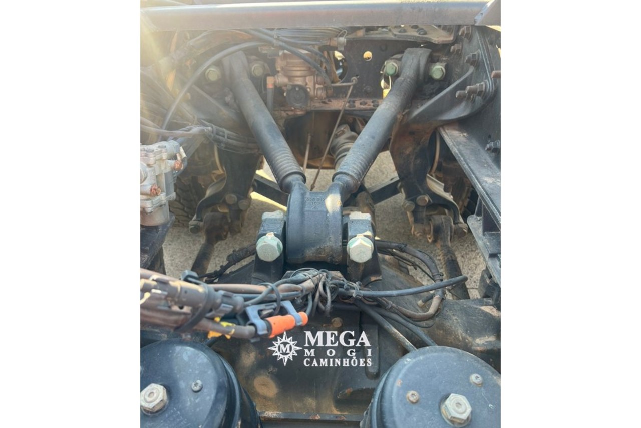 Mercedes Benz Axor 3344 - 17/17 5