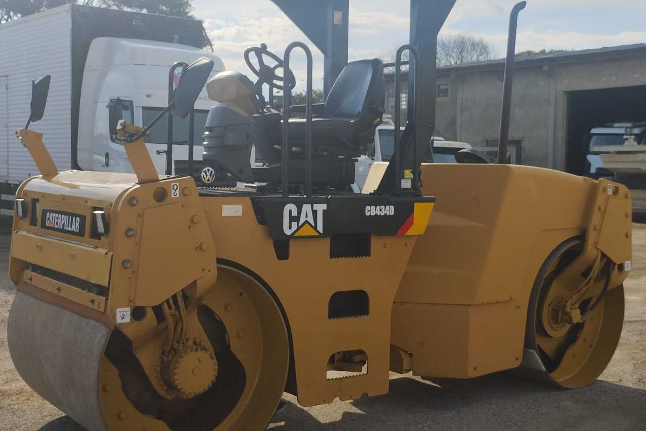 Caterpillar CB434 - 11/11 4