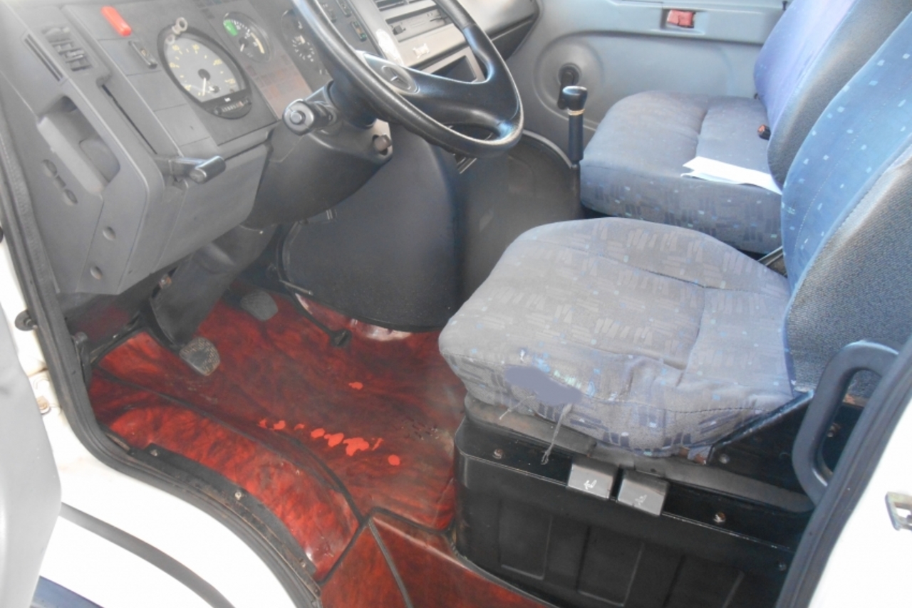 Mercedes Benz MB 710 - 04/04 2