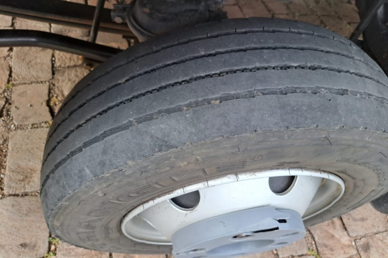Ford Cargo815 - 10/10 10