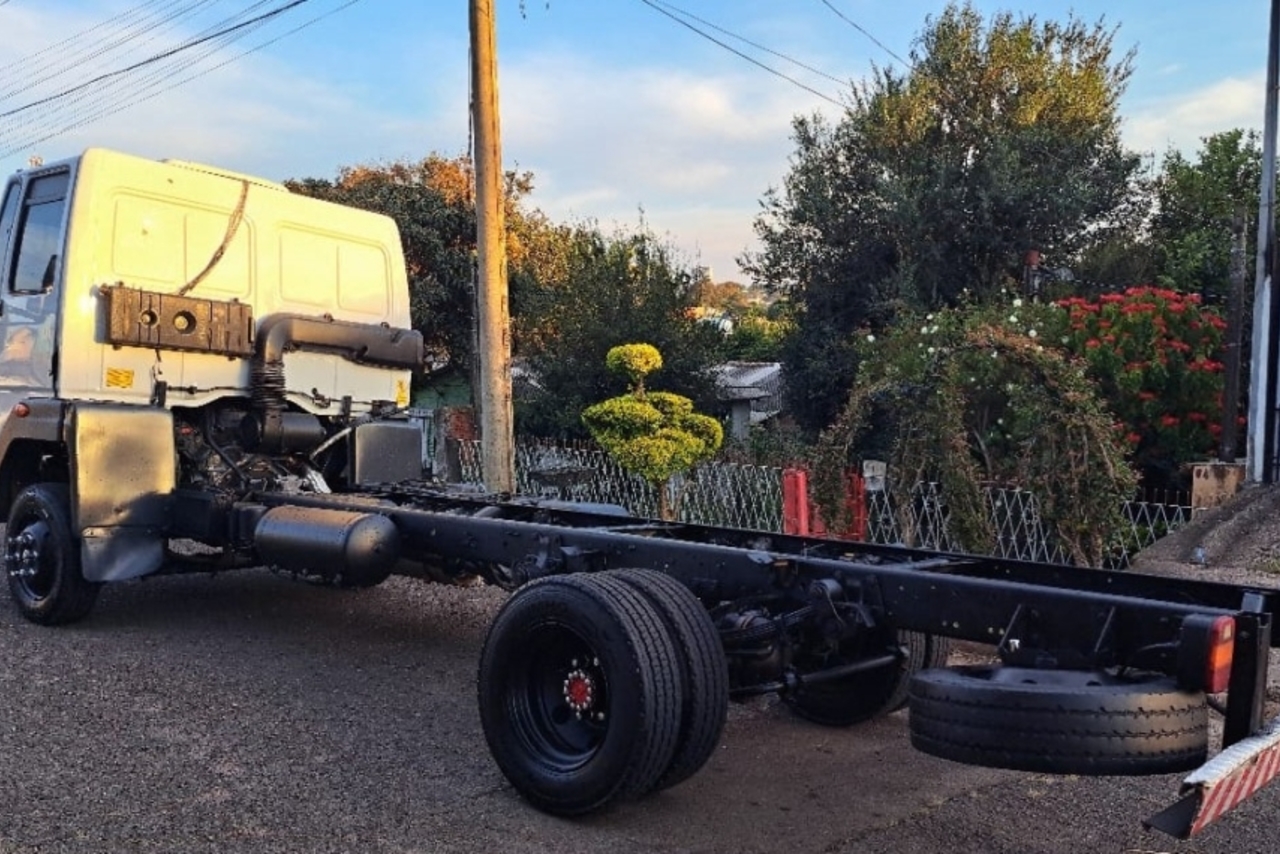 Ford Cargo816 - 14/14 2