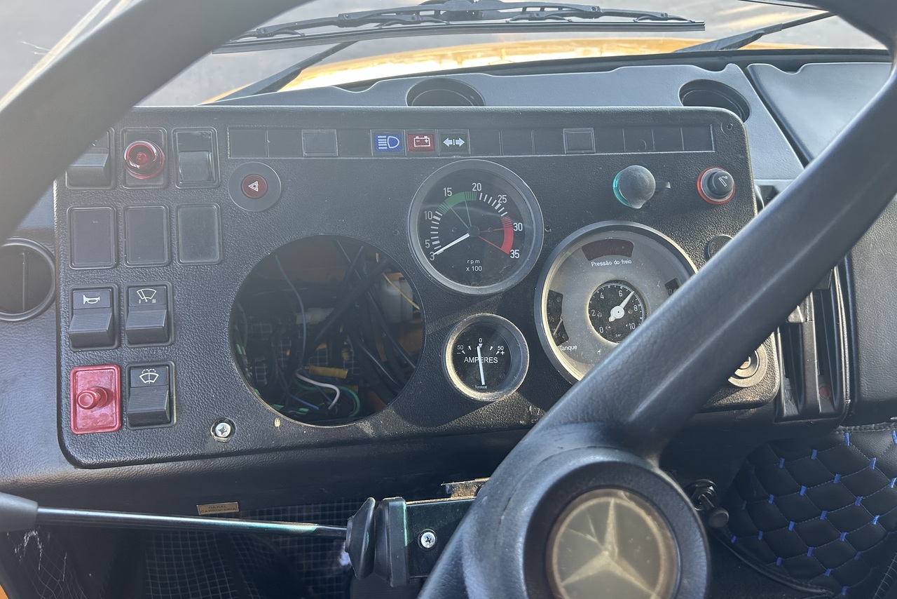Mercedes Benz MB 1317 - 89/89 6