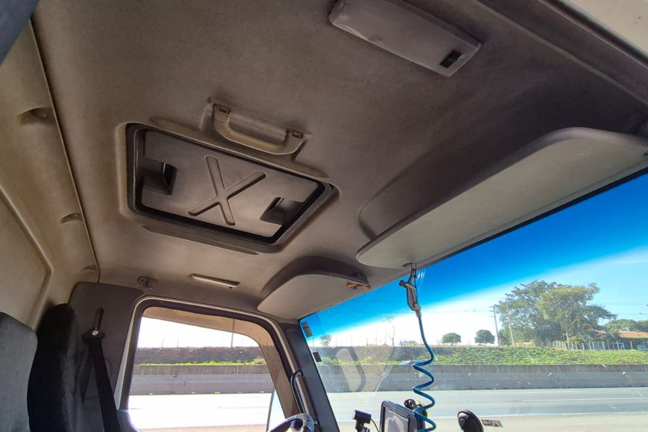 Mercedes Benz Accelo 1016 - 13/13 7