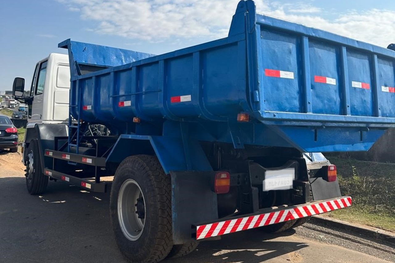 Ford Cargo1722 - 11/11 4