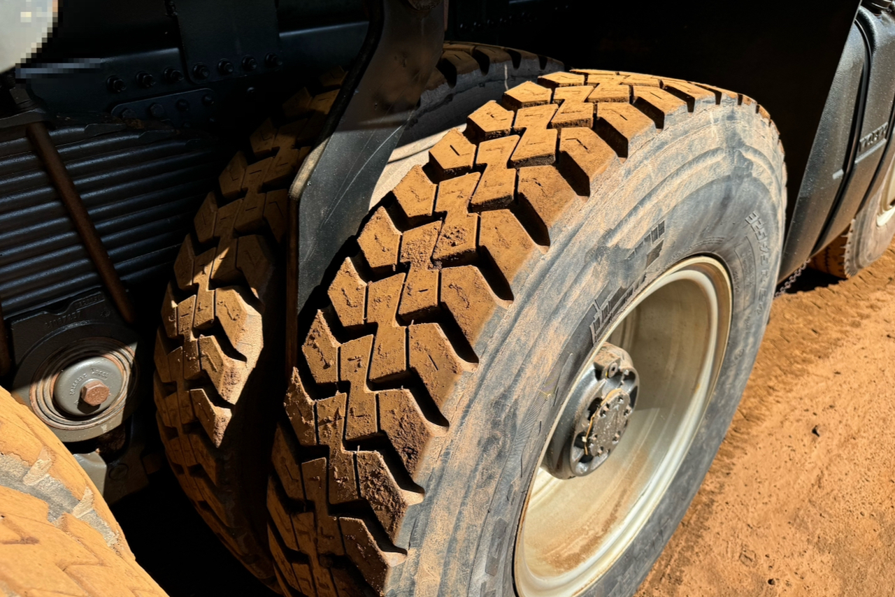 Volvo FMX 500 8x4 Euro 5 - 22/22 3