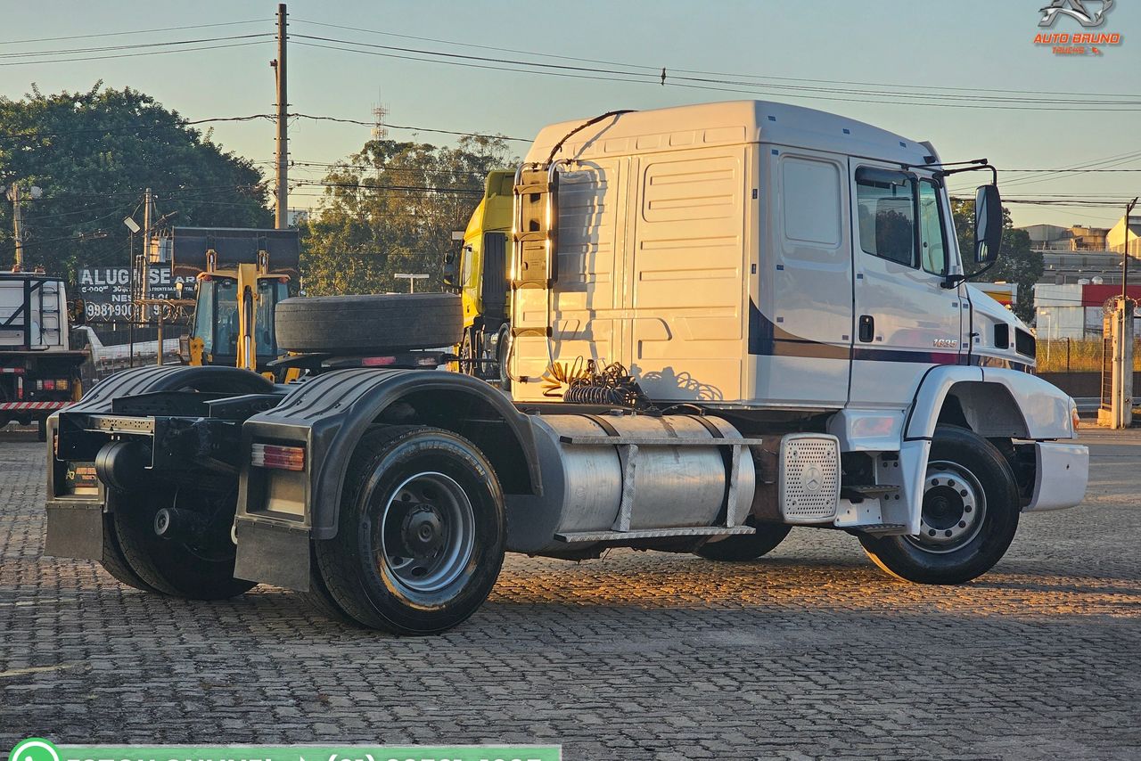 Mercedes Benz MB 1635 - 12/12 12