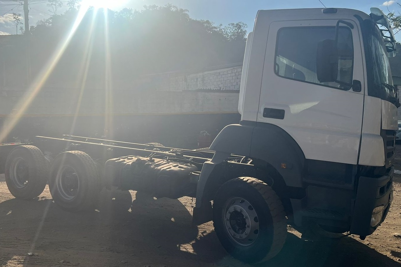 Mercedes Benz Axor 3344 - 10/11 2