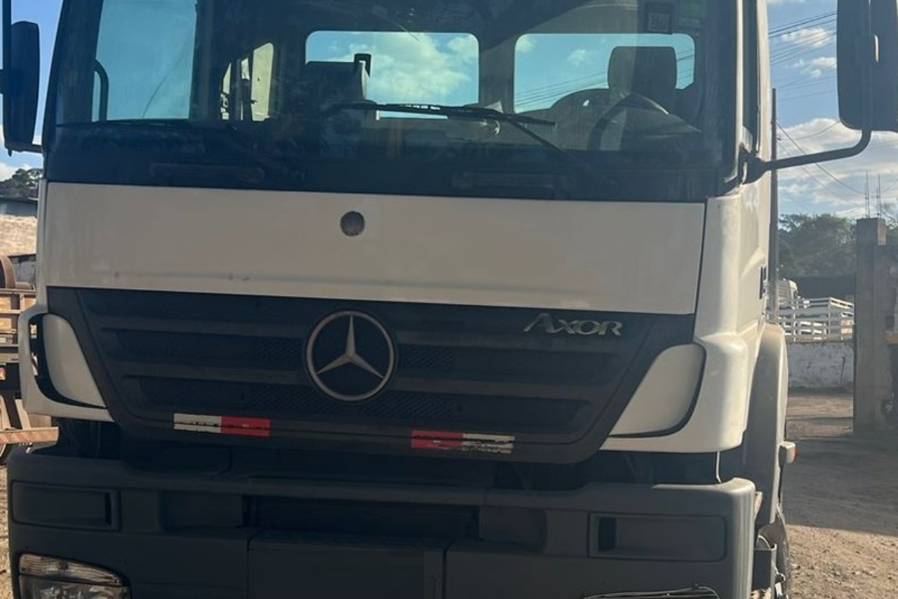 Mercedes Benz Axor 3344 - 10/11 4