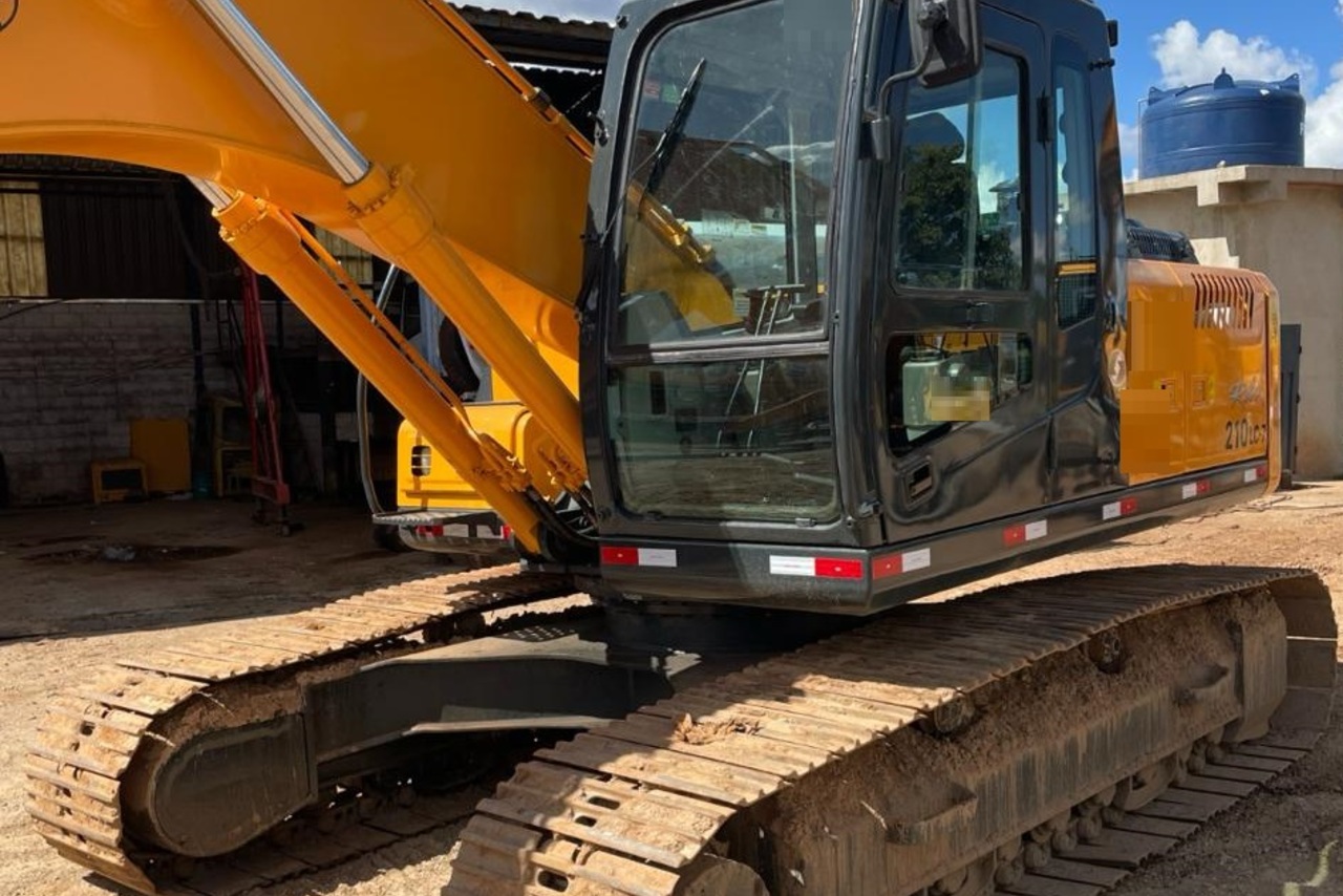 Hyundai R210LC-7 - 12/12 3