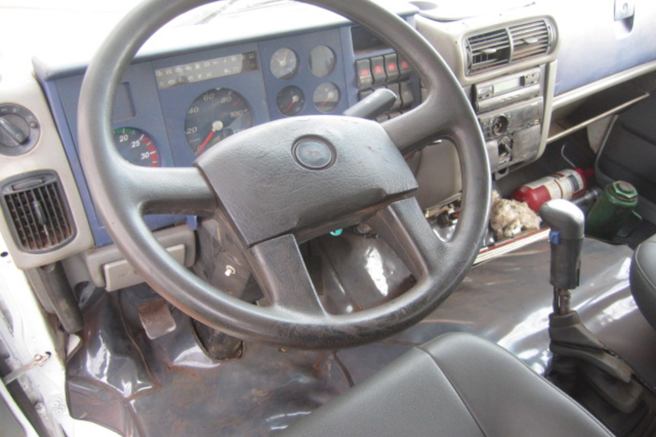 Volkswagen 31 260 - 06/07 15