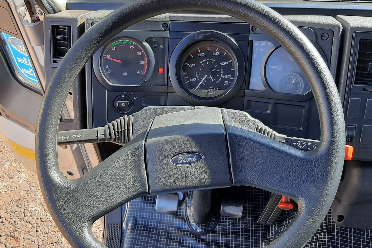Ford Cargo712 - 10/11 6