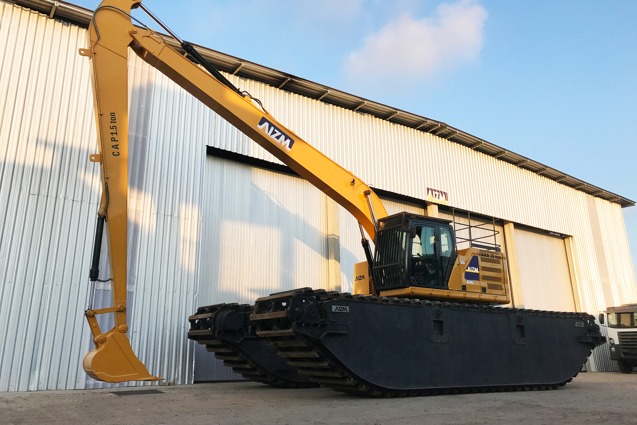 Escavadeira AIZM Machines ANFÍBIA 25 2022 no PR | Trucadão