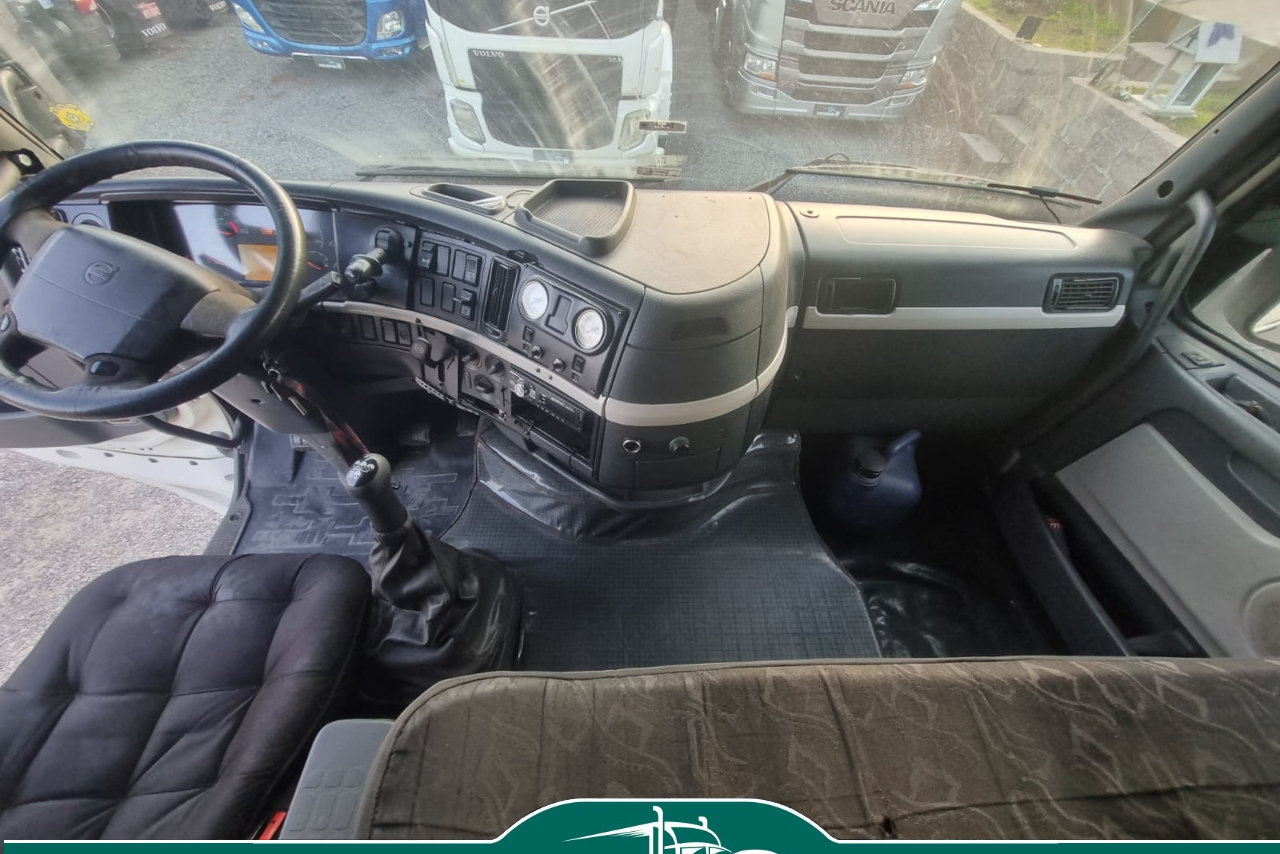 Volvo FH12 380 - 04/04 8