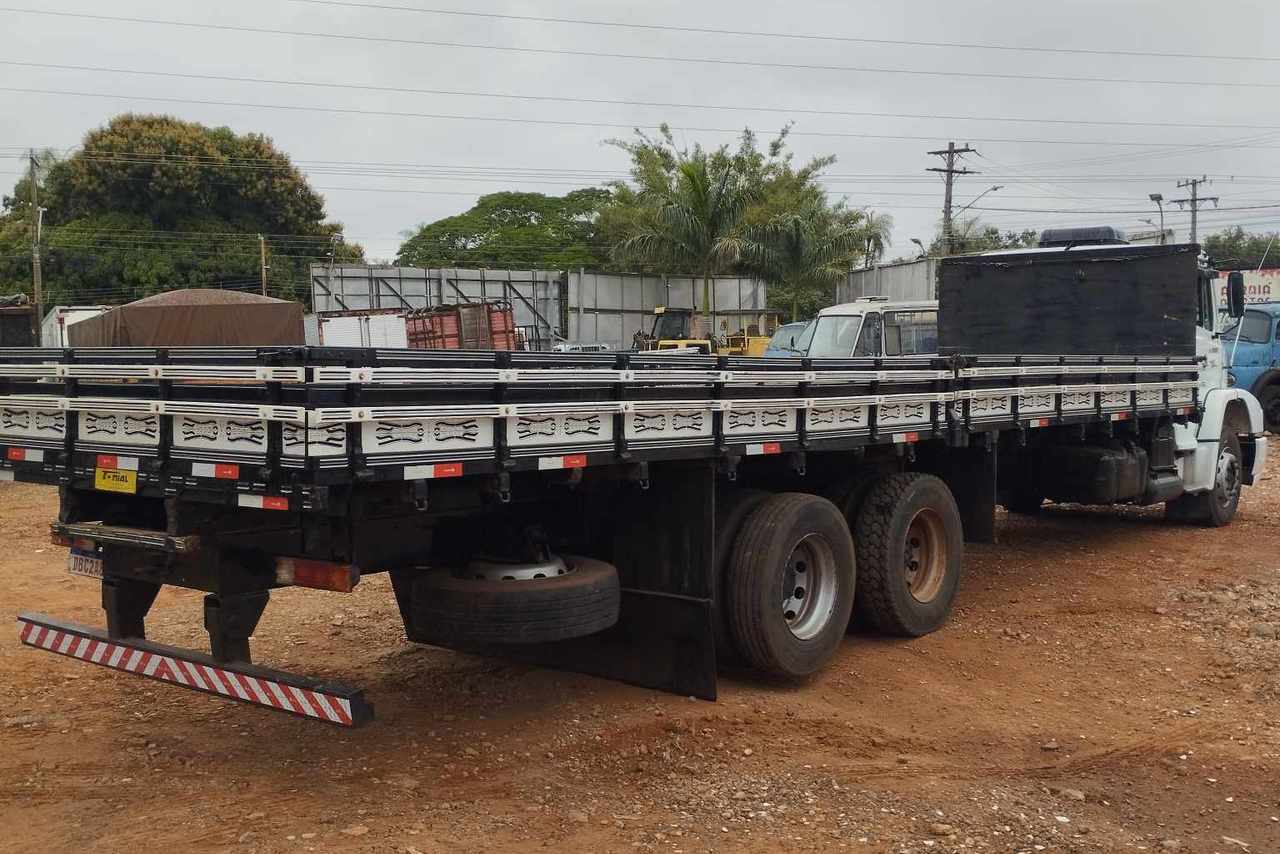 Mercedes Benz MB 1622 - 02/02 7