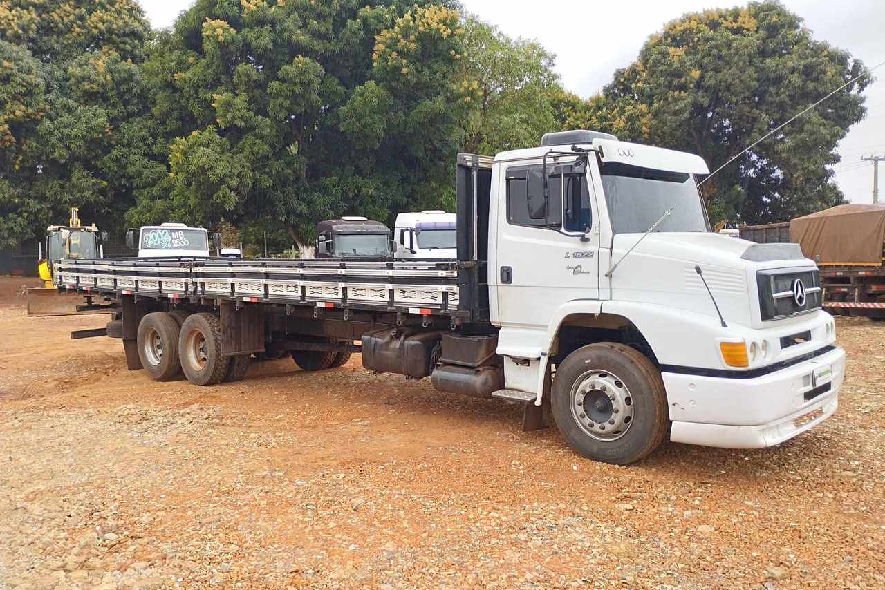 Mercedes Benz MB 1622 - 02/02 9