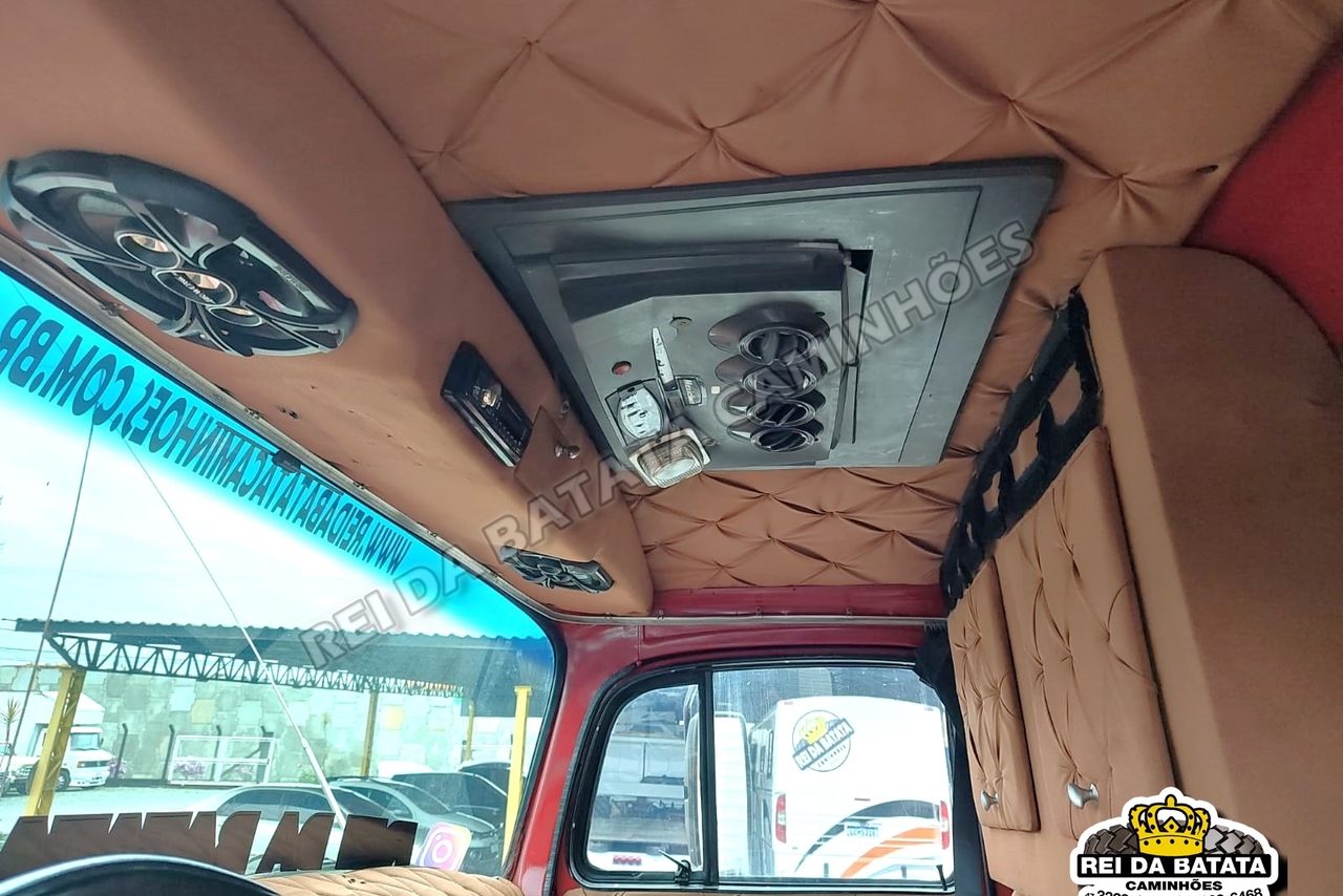 Mercedes Benz MB 1518 - 87/87 2