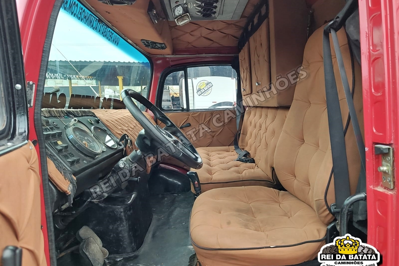 Mercedes Benz MB 1518 - 87/87 4