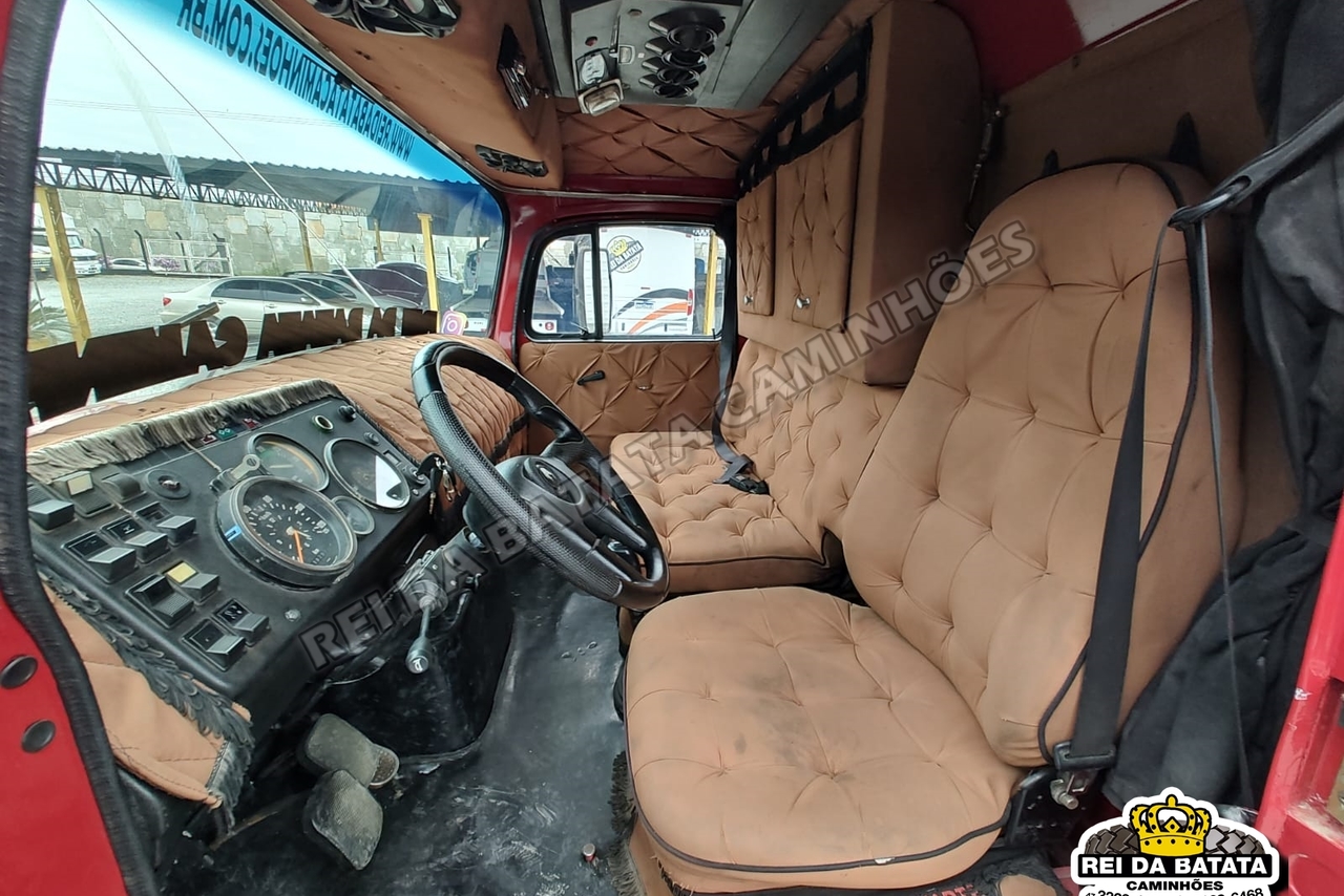 Mercedes Benz MB 1518 - 87/87 5