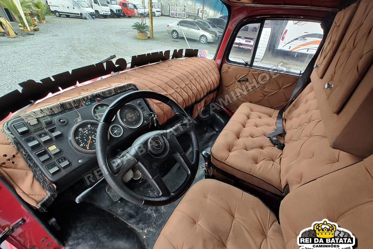 Mercedes Benz MB 1518 - 87/87 9