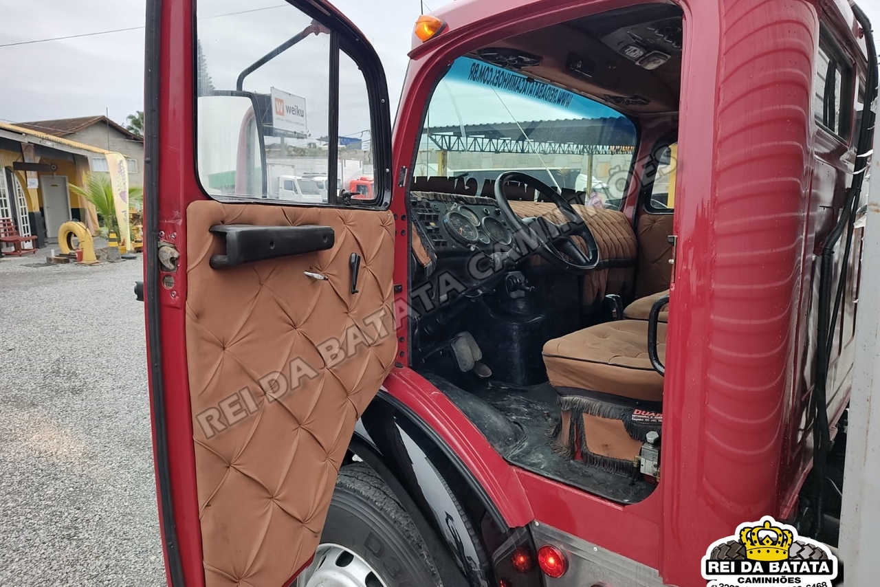 Mercedes Benz MB 1518 - 87/87 14