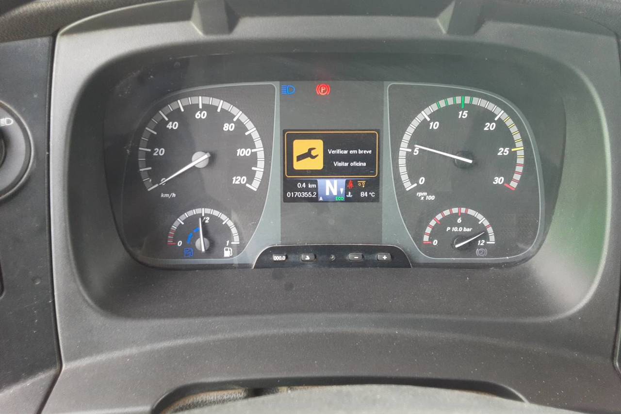 Mercedes Benz Axor 2533 - 21/22 6