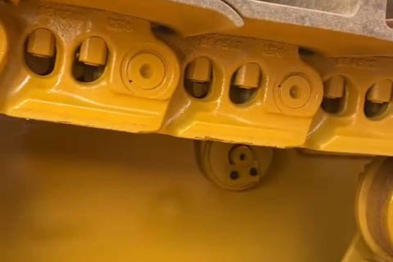 Caterpillar D8T - 22/22 5