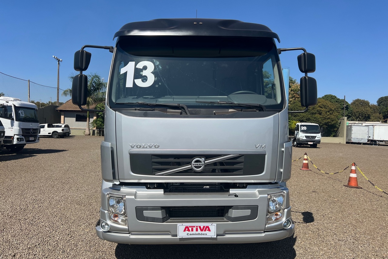 Volvo VM 270 - 13/13 3