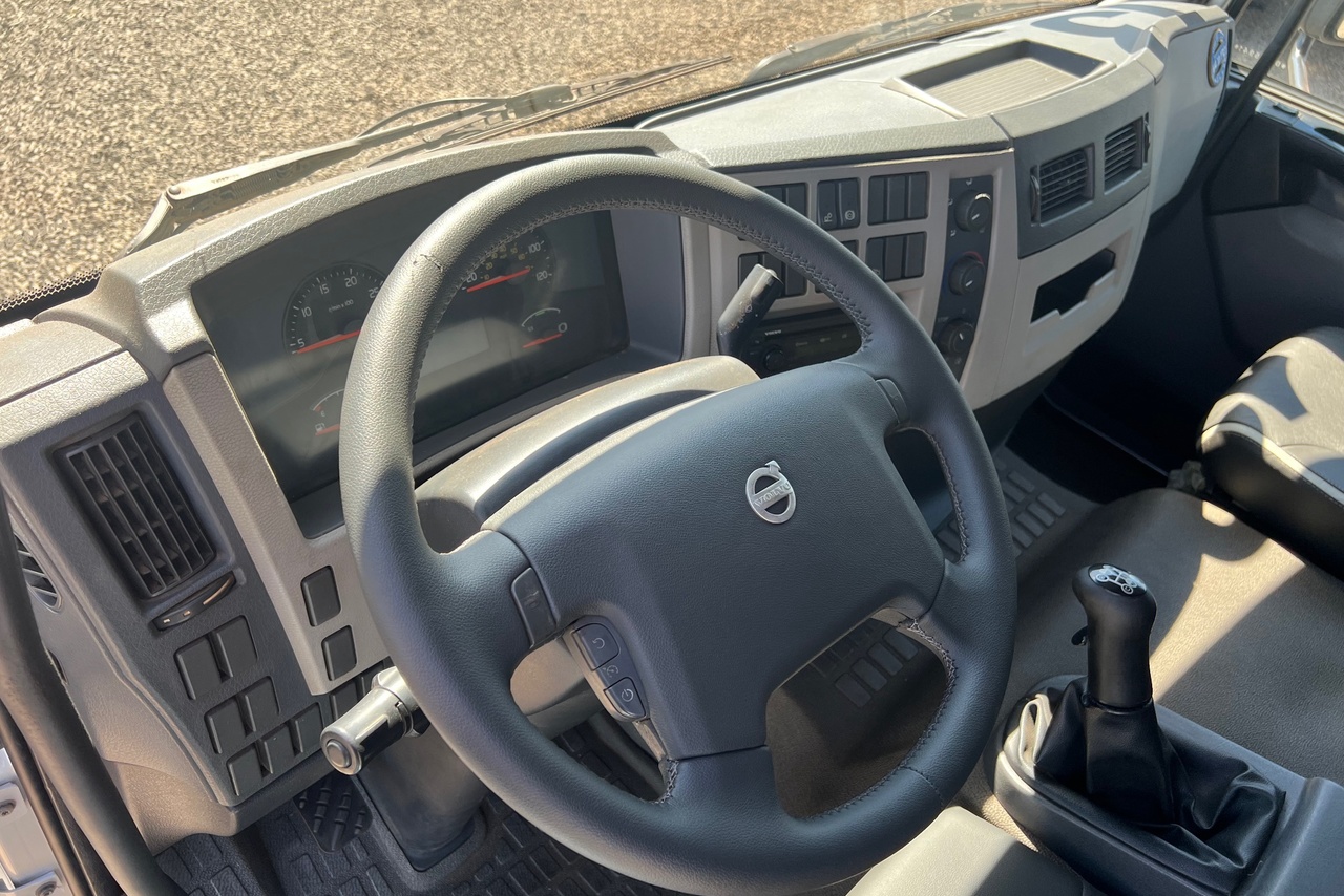 Volvo VM 270 - 13/13 4