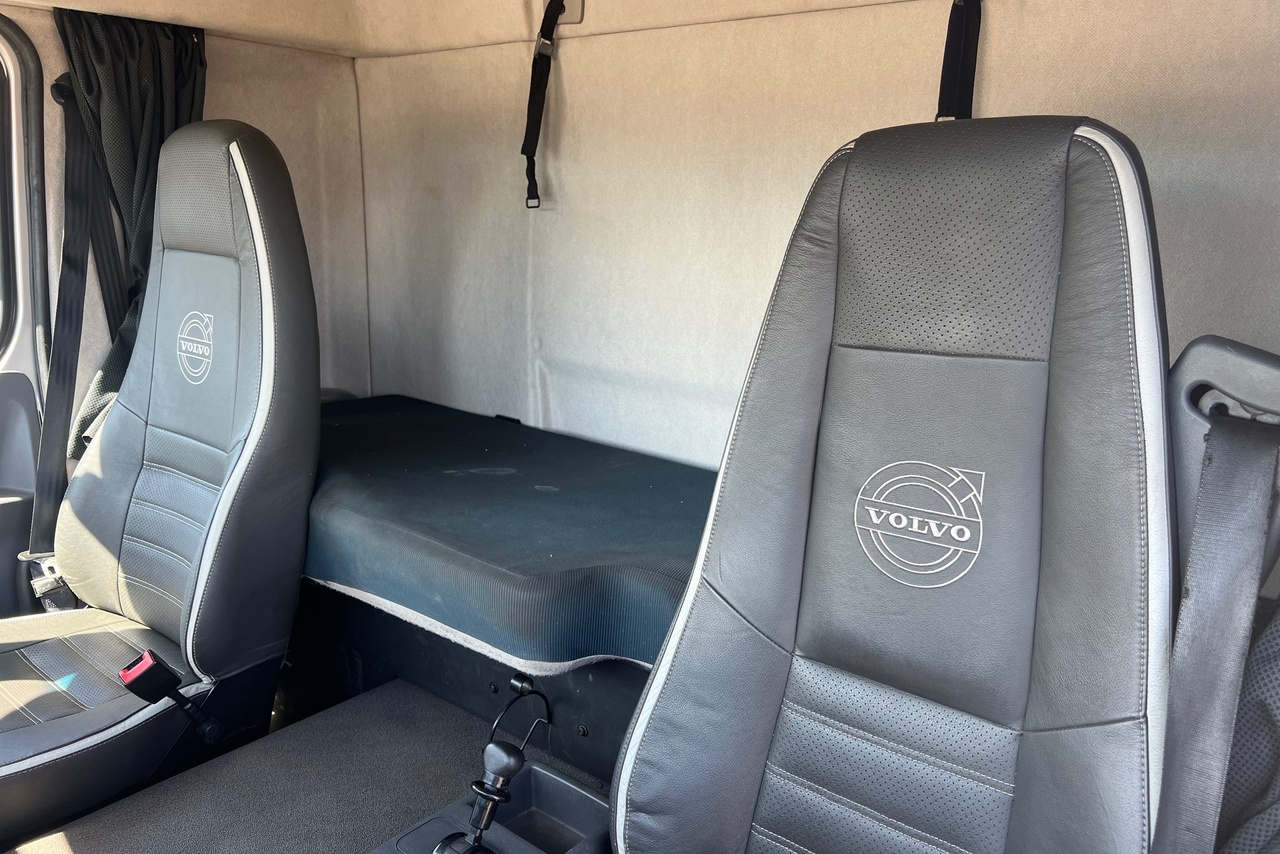 Volvo VM 270 - 13/13 5