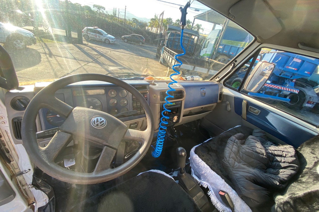 Volkswagen 8 150 - 05/06 7